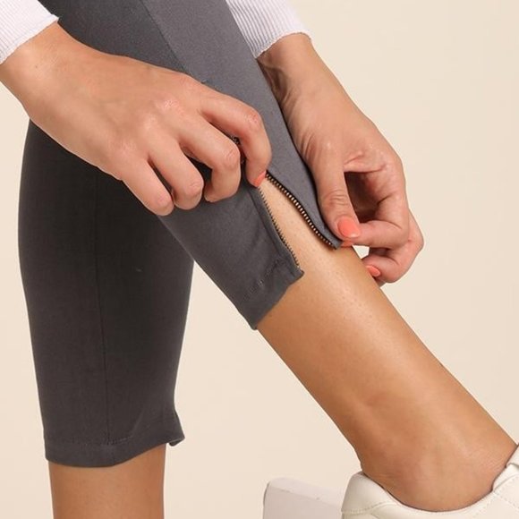 Black or Olive Washed Moto Jeggings - Picture 5 of 8